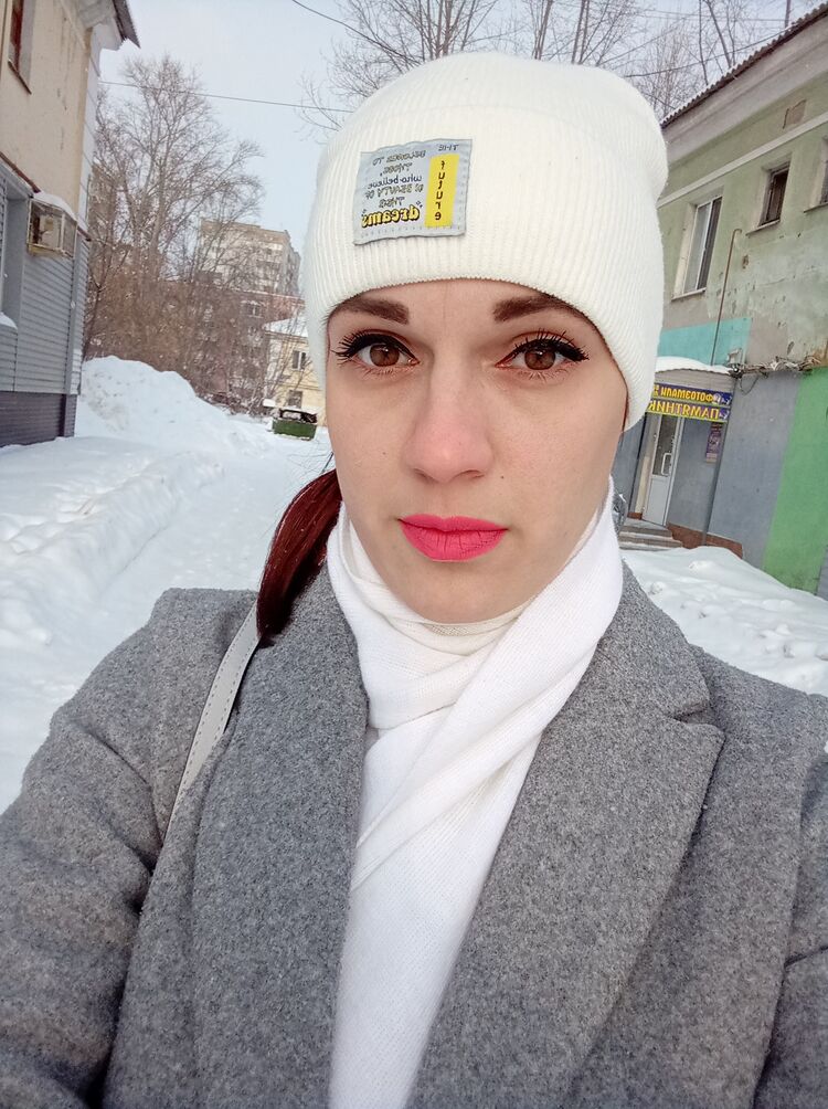  ,   Mariya, 33 ,   ,   