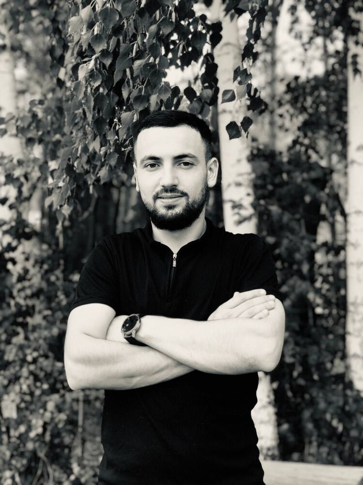  53994873  , 26 ,    -