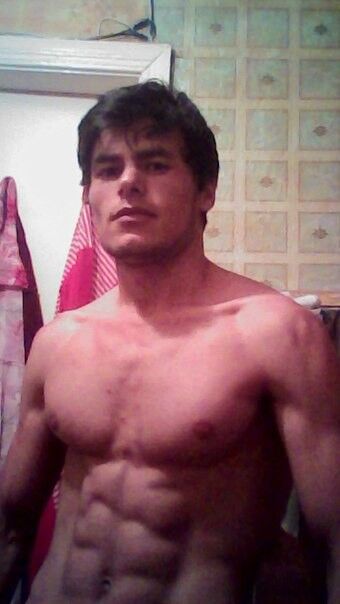  7056683  Muslim, 29 ,    