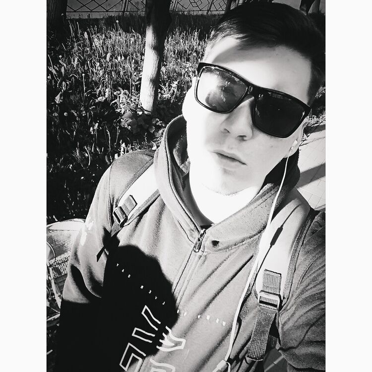  ,   Konstantin, 32 ,   ,   , c 