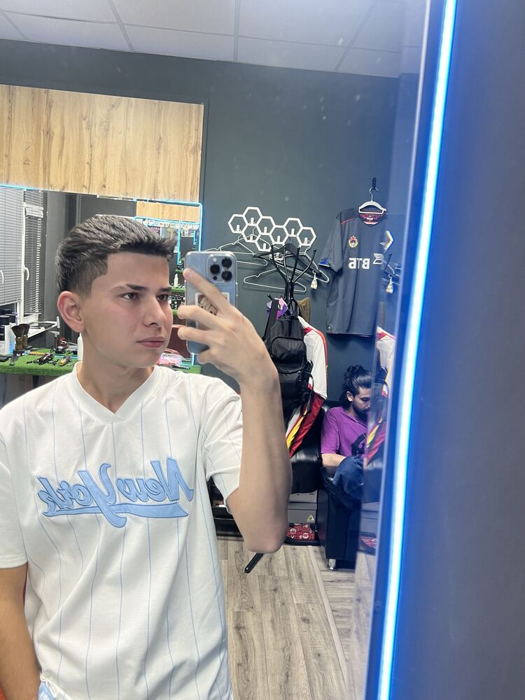  52838103  , 19 ,    