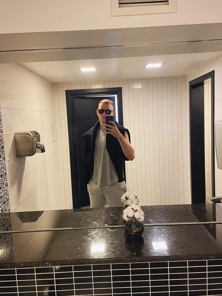 49471183  , 25 ,     