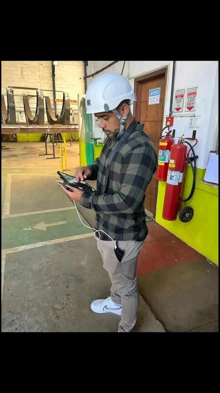  46853073  Benjamin, 52 ,    