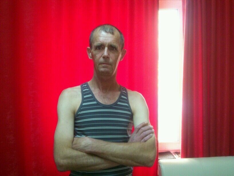  15307343  Serega, 60 ,    