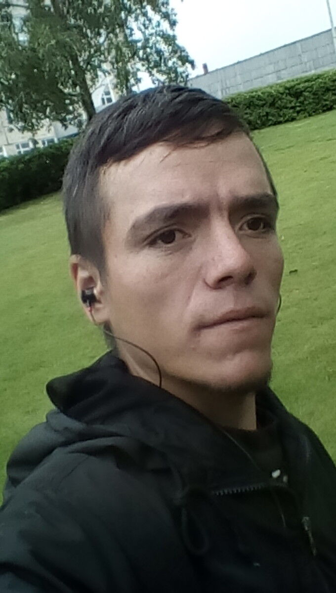  16980803  Andaleb, 31 ,    