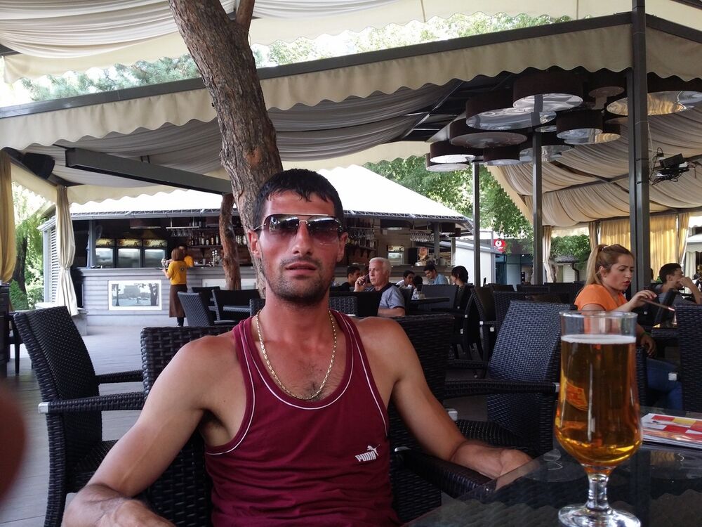  6077503  MISAK, 36 ,    