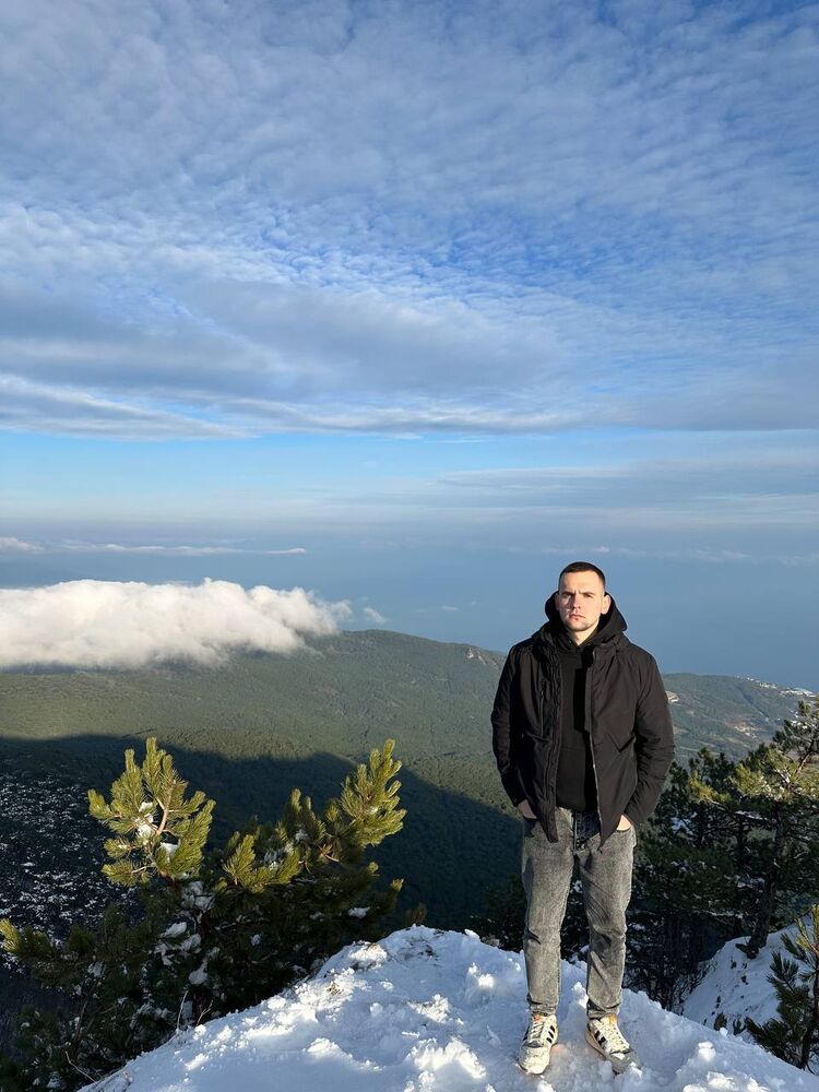  50159013  Danik, 26 ,    