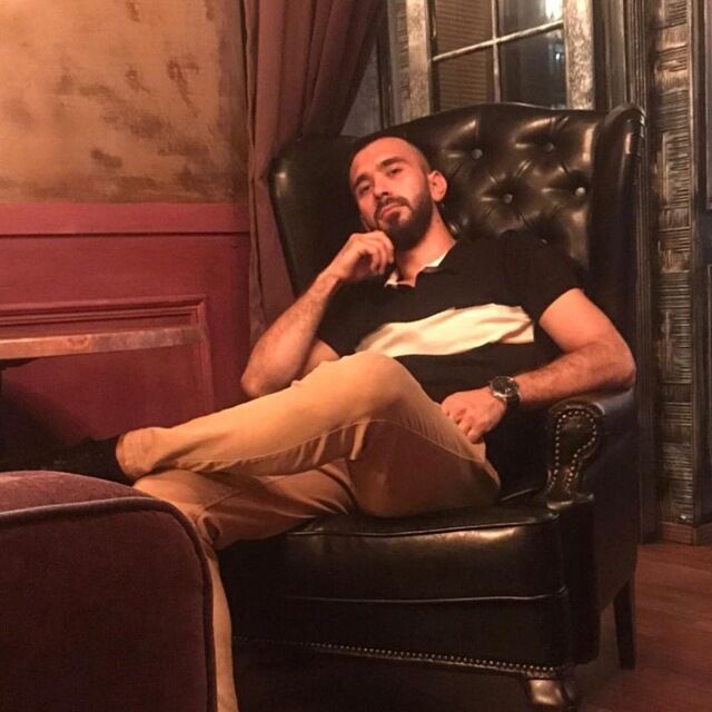  41839543  , 32 ,    -