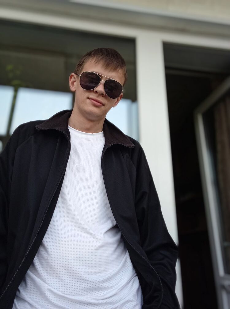  53964683  Oleg, 28 ,    