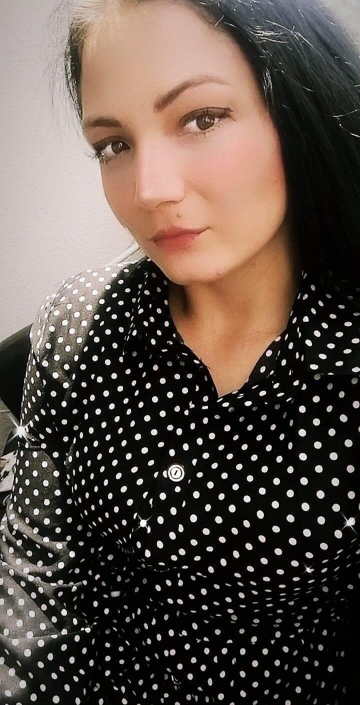  30763293  , 28 ,    --