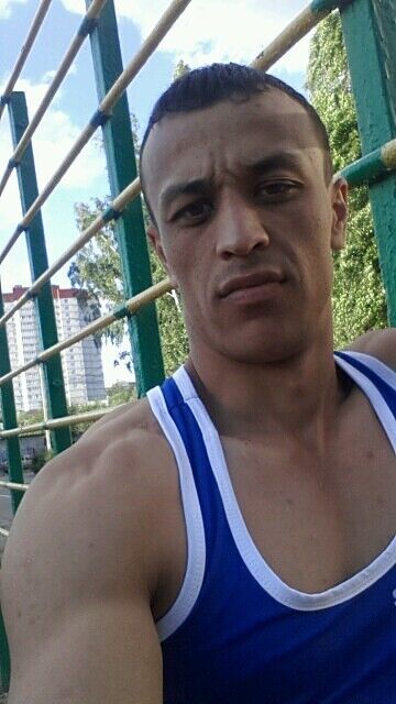  28361183  Jonik, 36 ,    