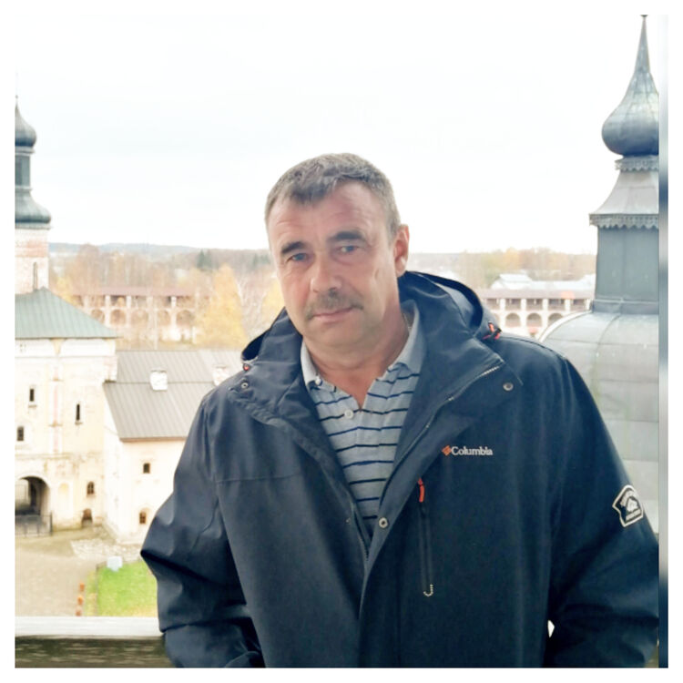  53081053  Yury, 61 ,    