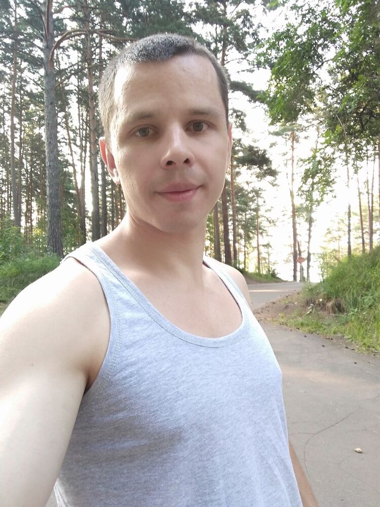  16978903  , 35 ,    
