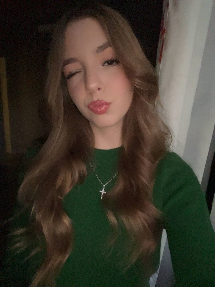  52835273  , 22 ,    