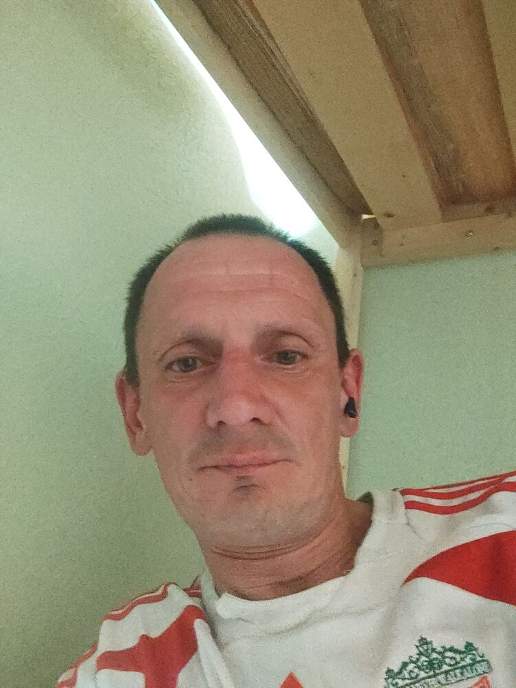  42892303  , 40 ,    