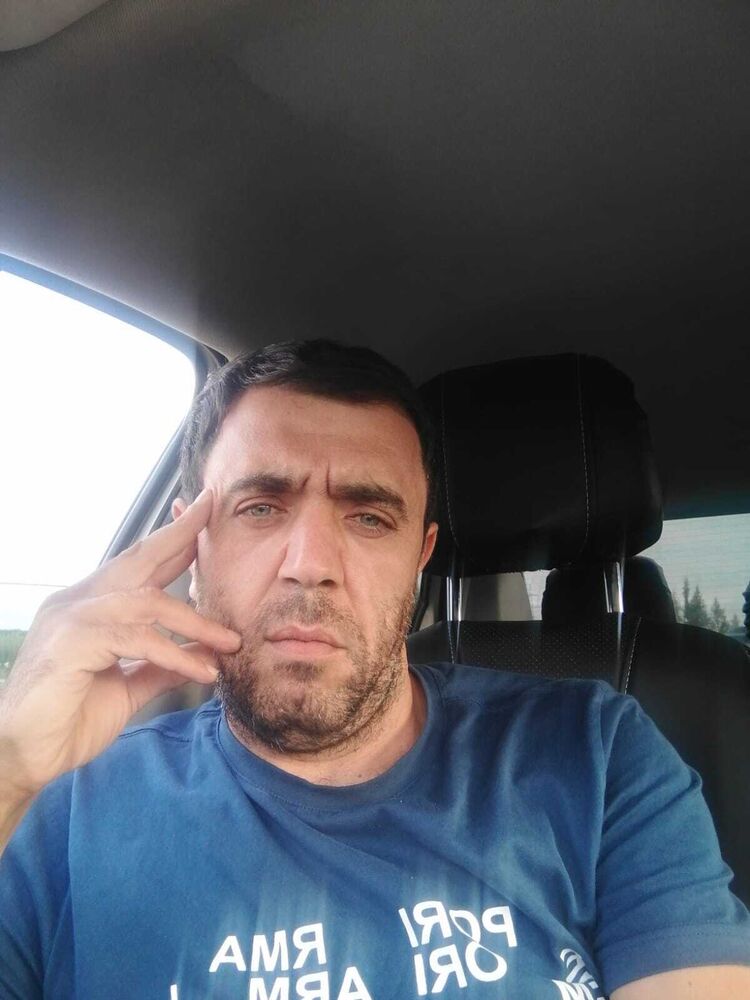  53101783  Armen, 37 ,    -