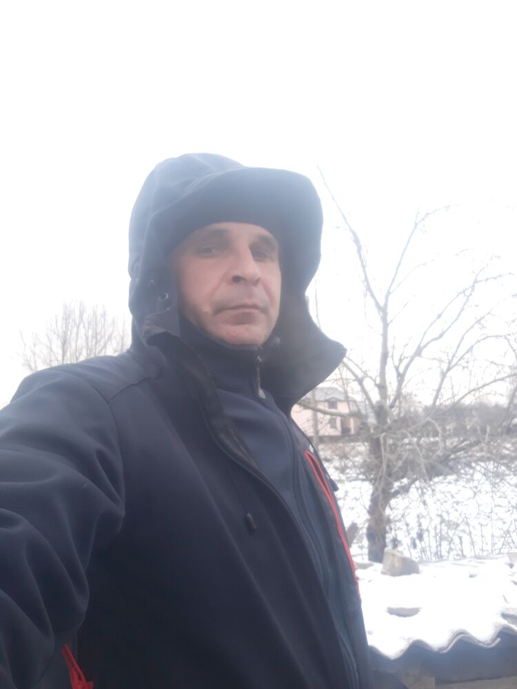  48248493  Vanja, 45 ,    