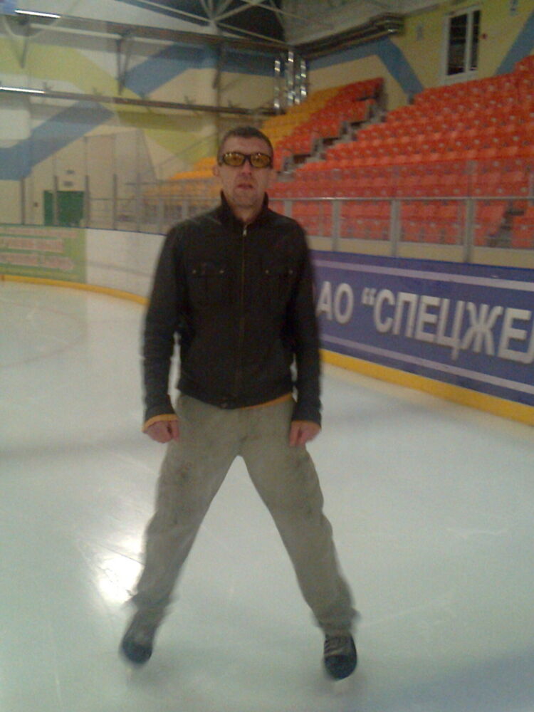  8508243  Gosha, 46 ,    