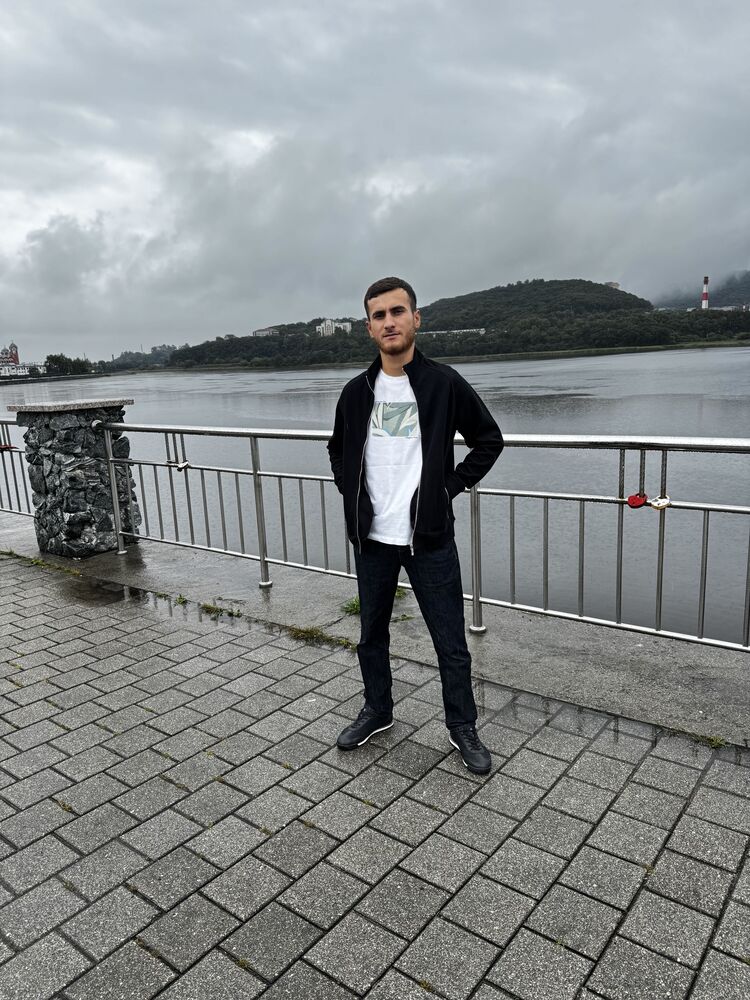  53392853  Elvin, 27 ,    