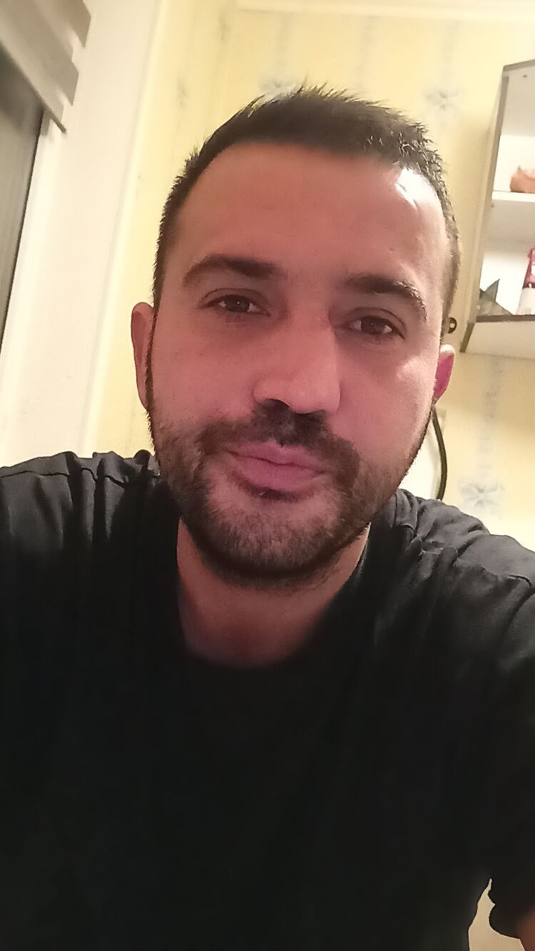  45579023  , 39 ,    