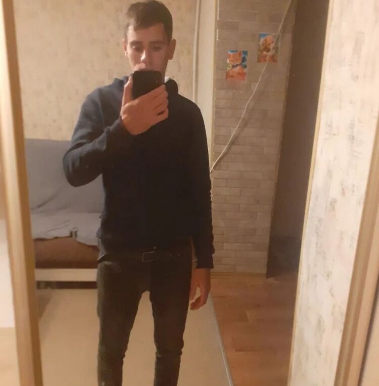  46757783  , 26 ,    