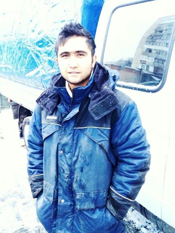  8618193  Artyom, 31 ,    