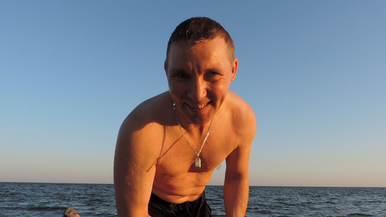  31952613  , 52 ,    -