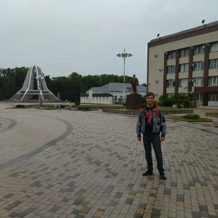  ,   Dmitry, 33 ,   ,   