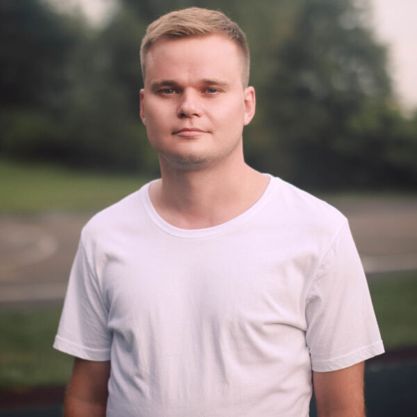  30030653  Evgeniy, 33 ,    