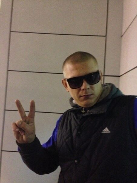  ,   Alex, 40 ,   
