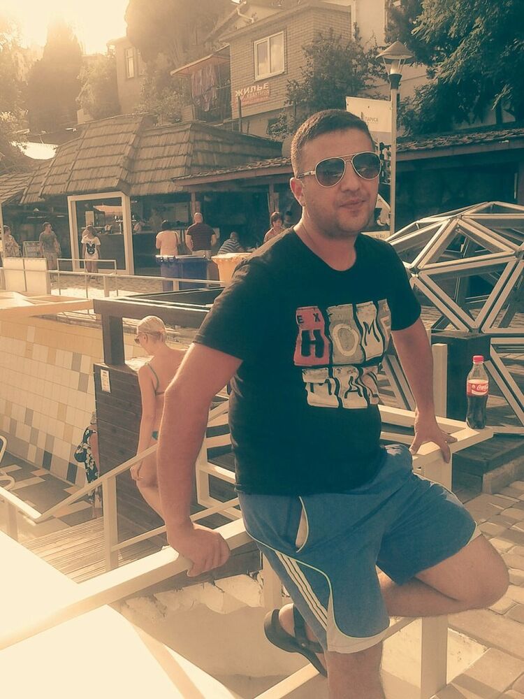  ,   Anar, 37 ,   