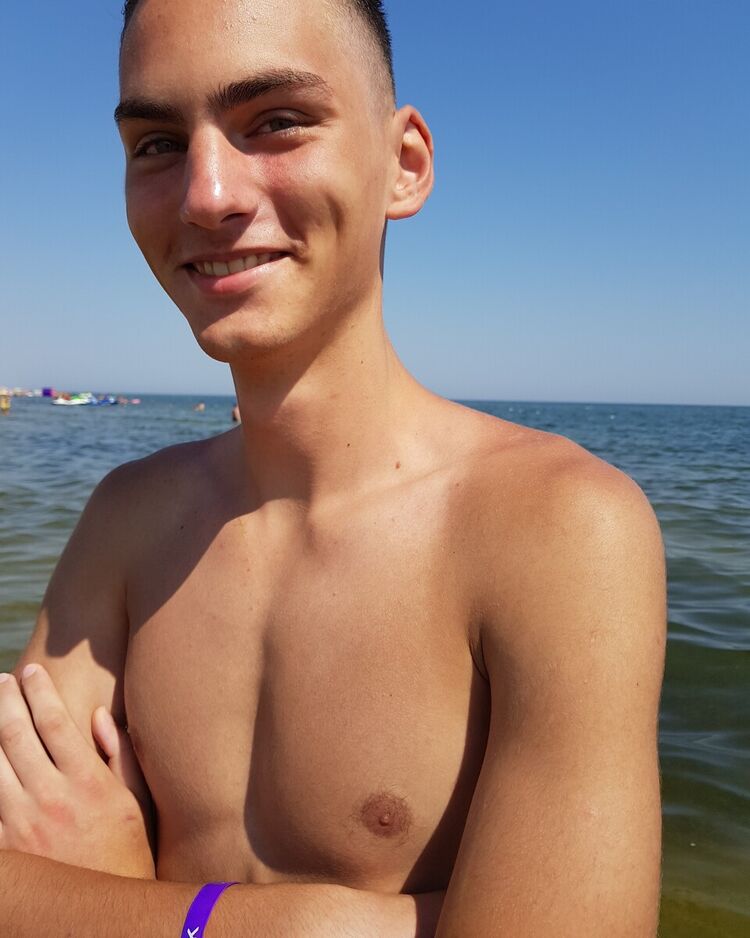  21359353  , 22 ,     
