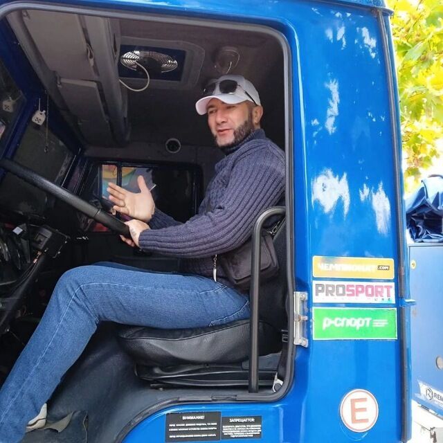  ,   Evgen, 49 ,   ,   , 