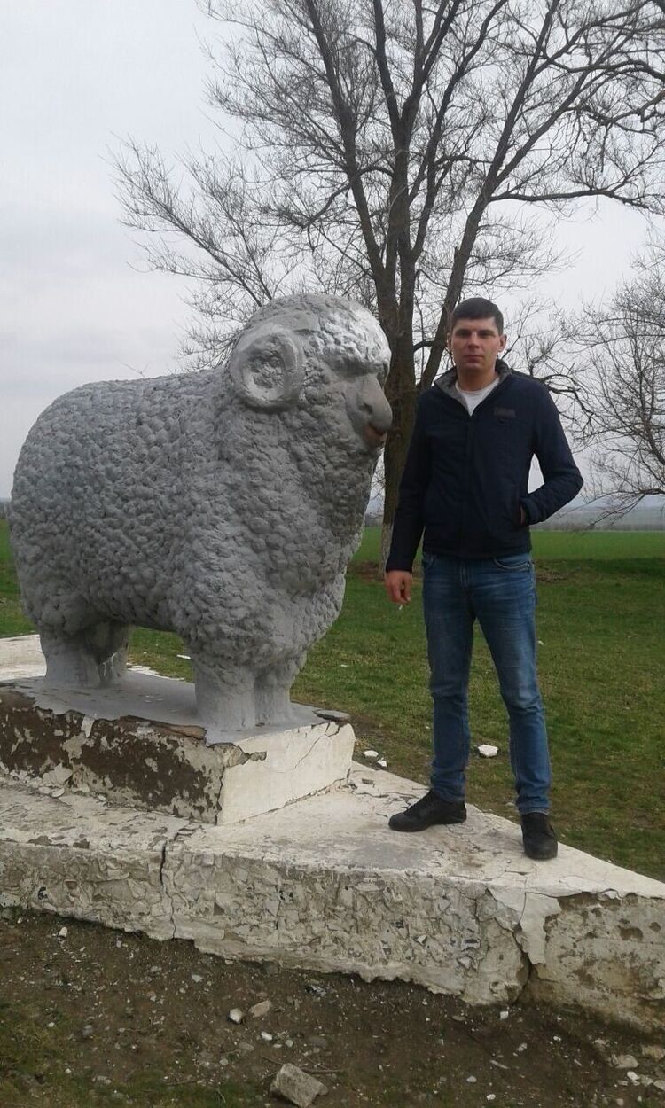  ,   Sergey, 37 ,   ,   