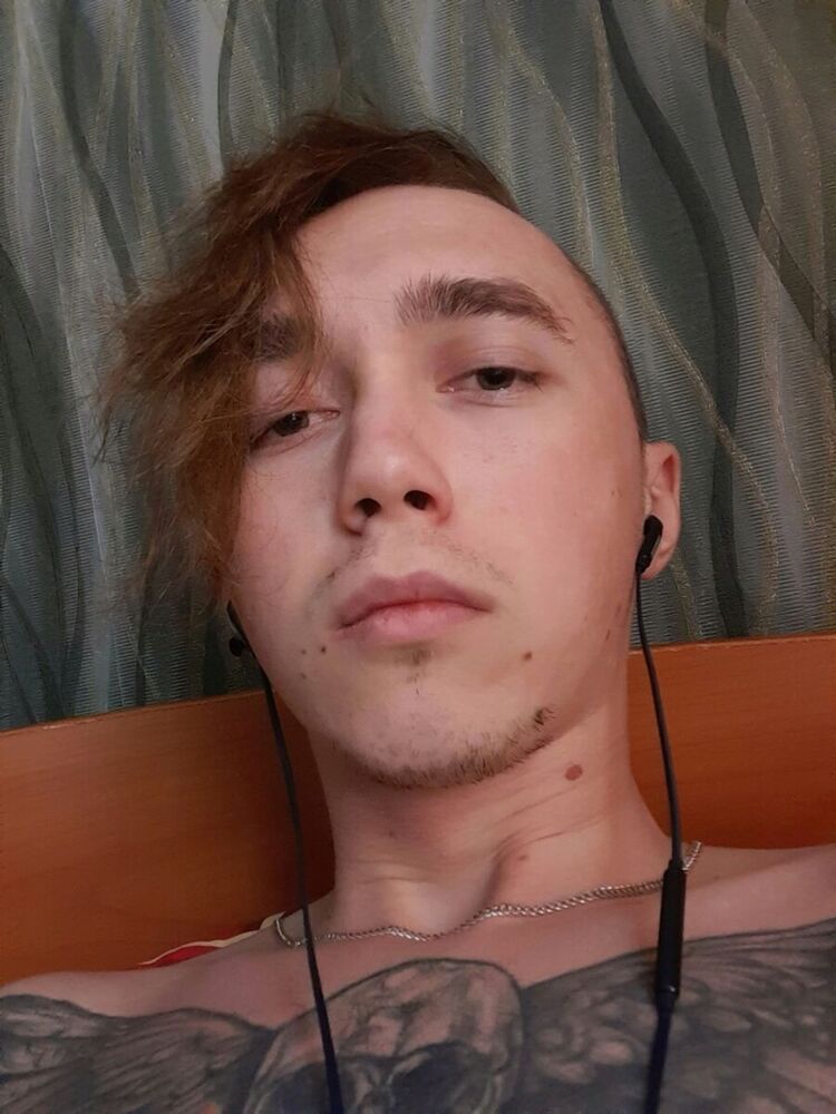  ,   Walter, 28 ,   ,   , c 