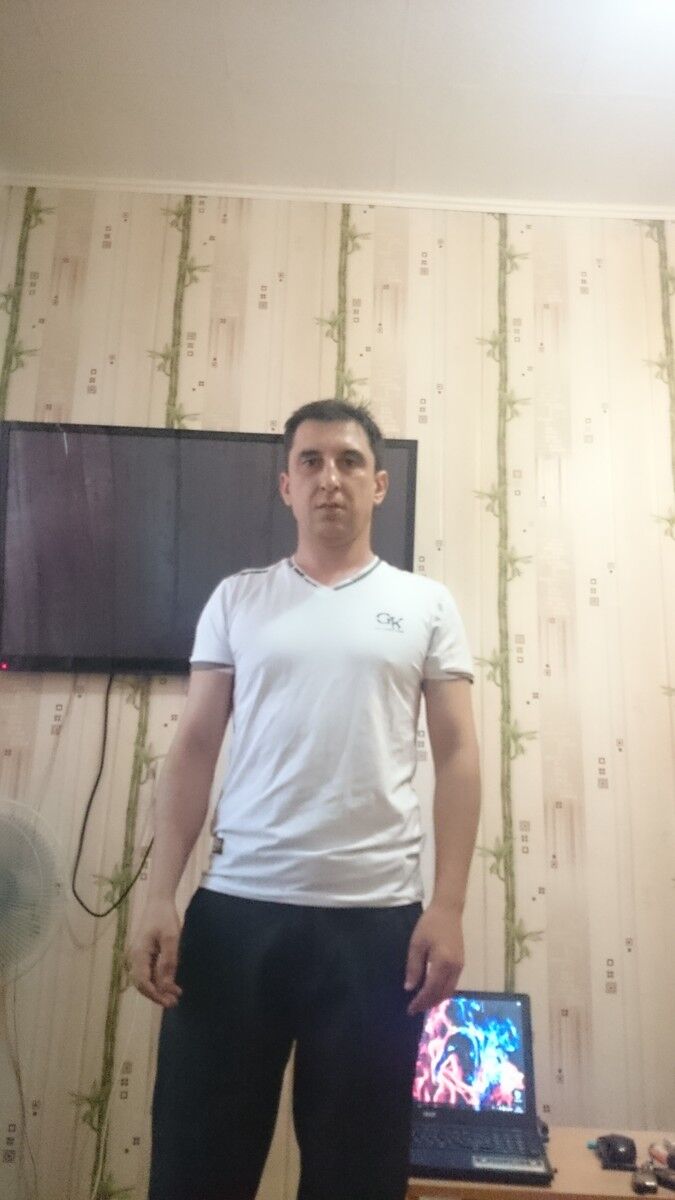  ,   Zayr Zayr, 46 ,   