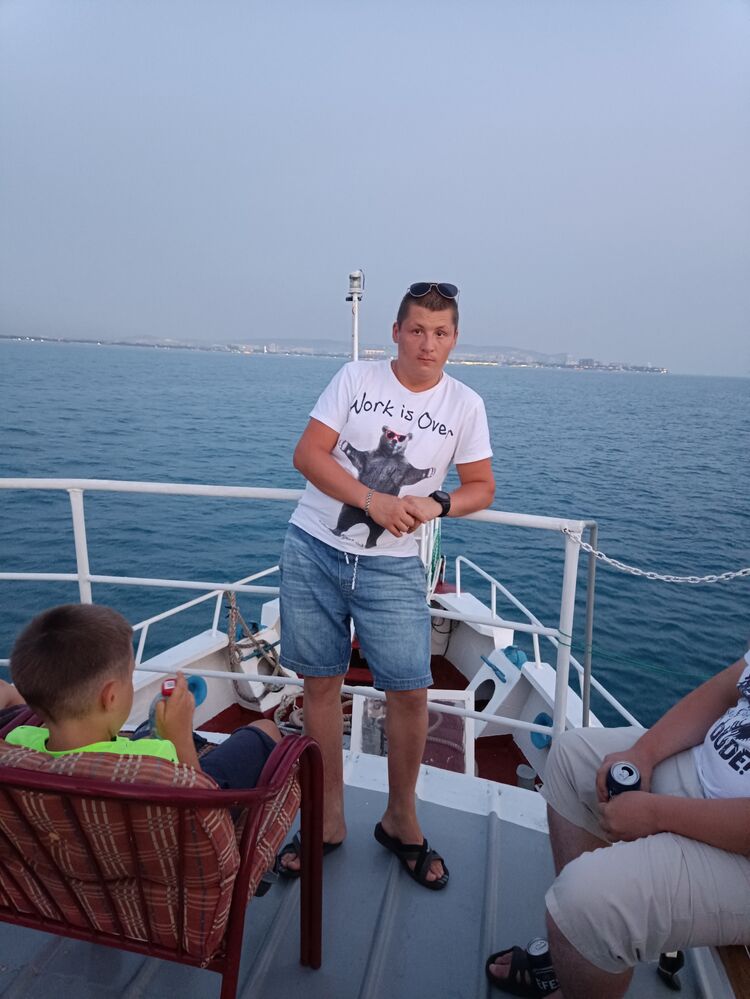  ,   Alexander, 30 ,   ,   , c 