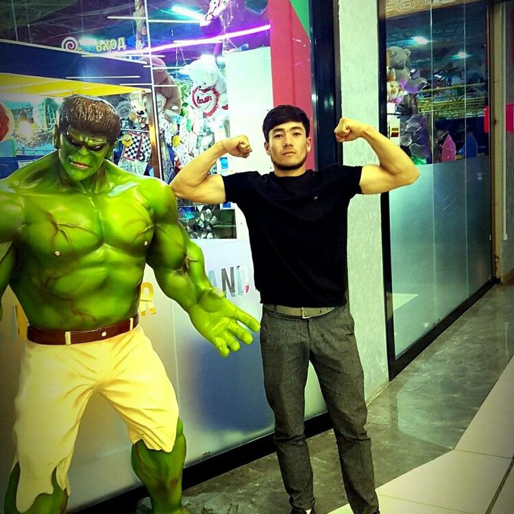  ,   Temur, 25 ,     