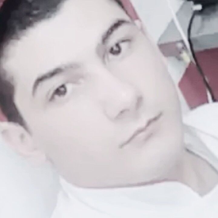  19225003  Zohir, 29 ,    