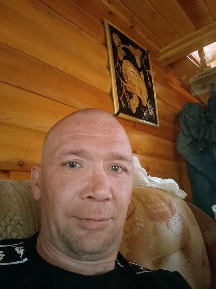  52952373  ˸, 35 ,    