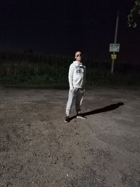  45688463  , 23 ,    