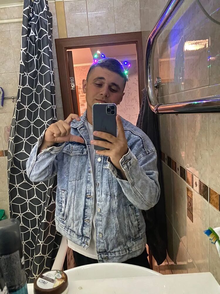 ,   Vadim, 26 ,   ,   , c , 