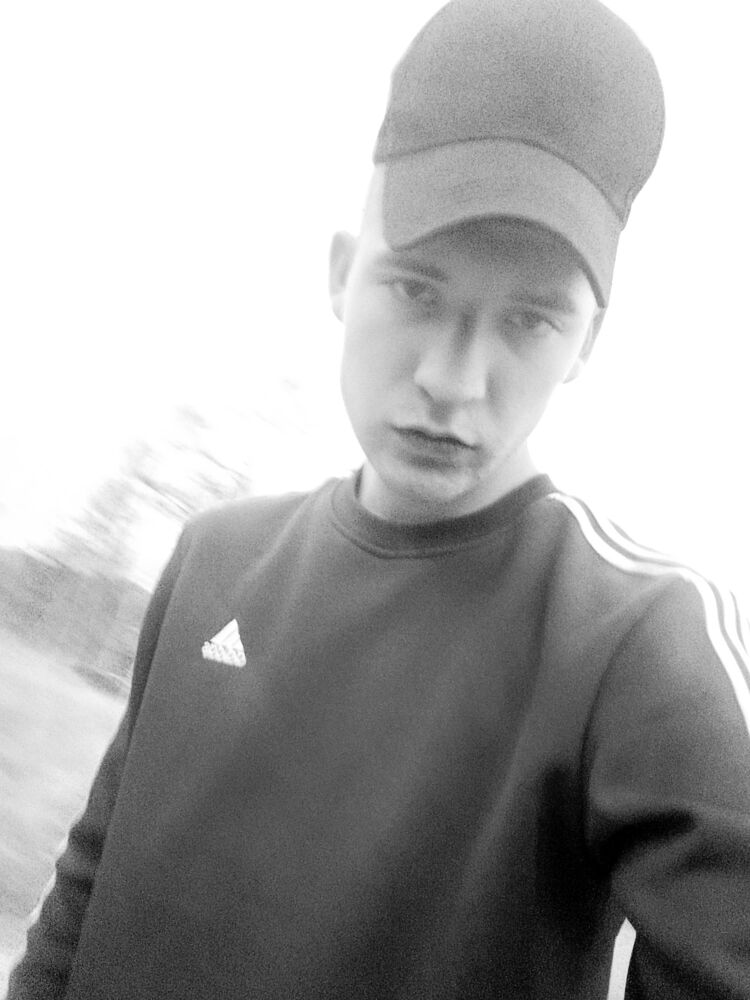  35028653  , 20 ,    