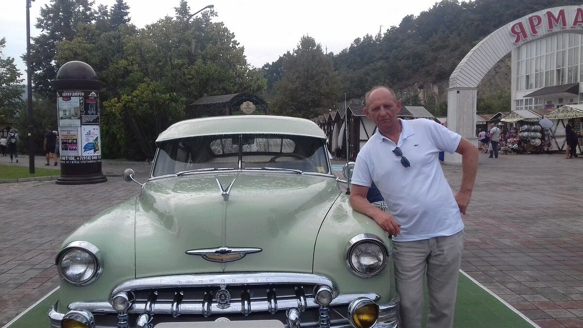  19742263  , 64 ,    -