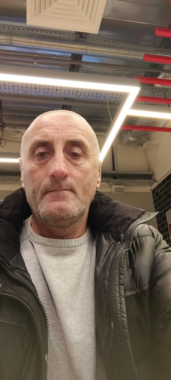  54815223  Stojan, 54 ,    