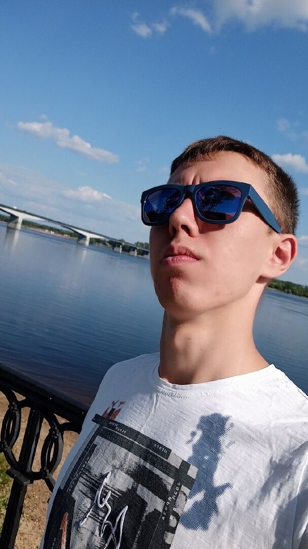  47269613  Vlad, 29 ,    