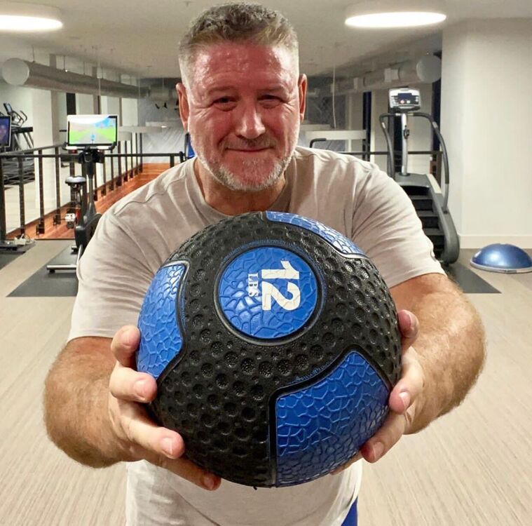  Bairiki,   Joealexander, 55 ,   ,   