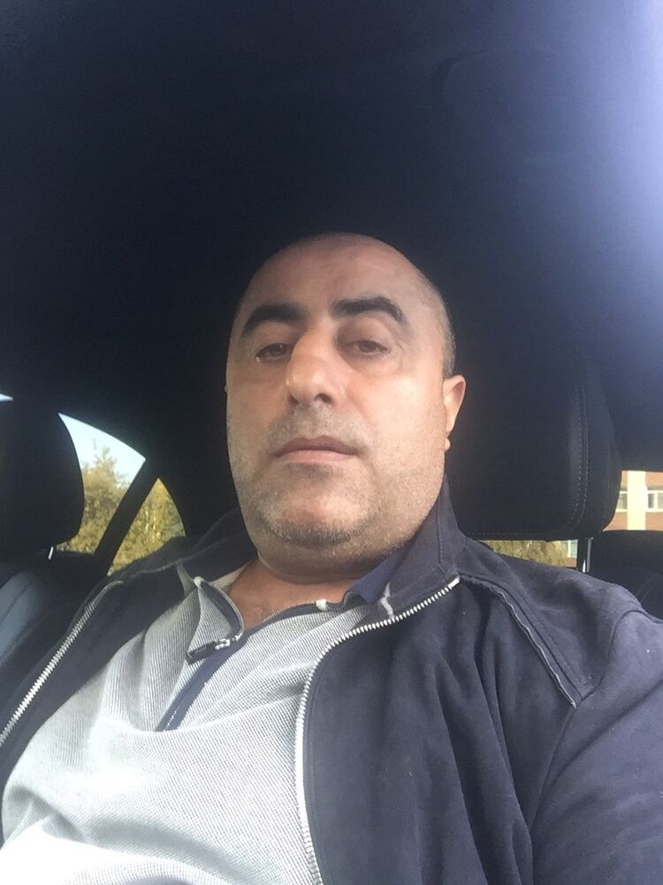  8173883  Garik, 51 ,    