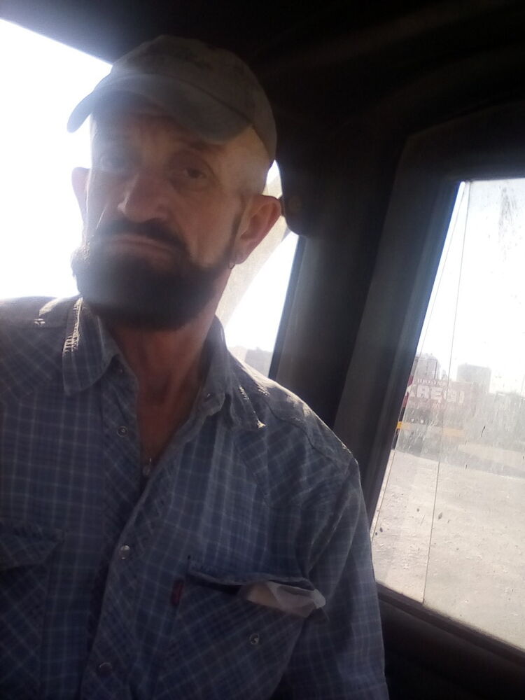  17562813  Siarhei, 59 ,    