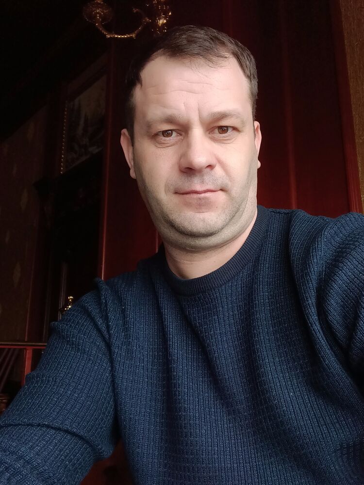  26198013  , 42 ,    --